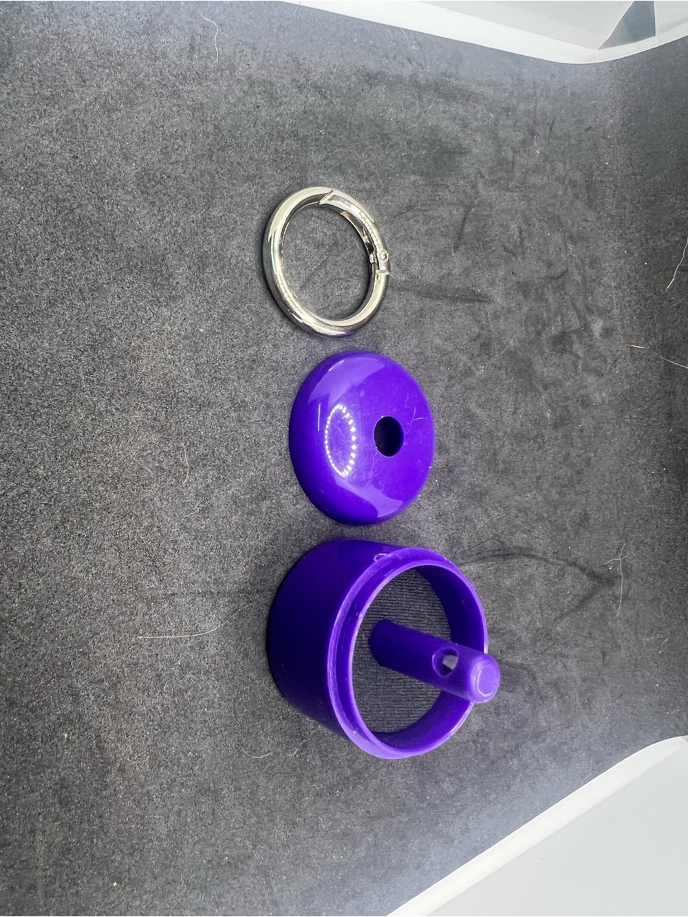 Travel Ring Storage - Purple Round Keyring Accessory - Picture 3 of 6